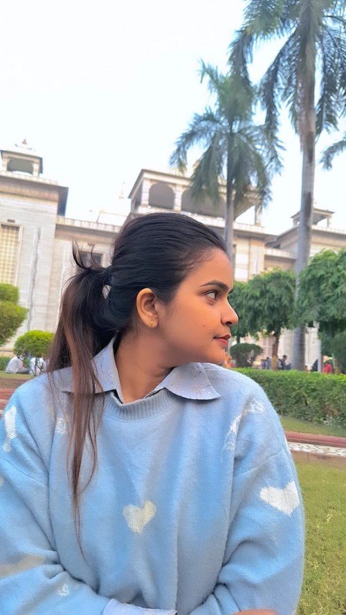 Best All Academic Subjects,Economics,Art & Drawing tutor in Varanasi